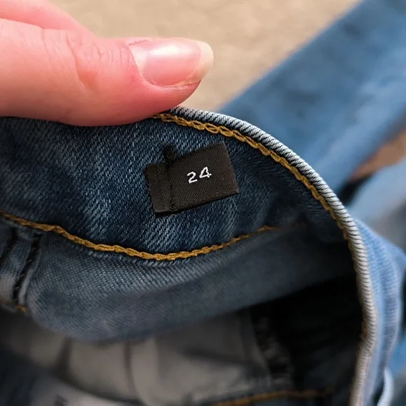 Hudson Skinny Ripped Jeans - Picture 7 of 7